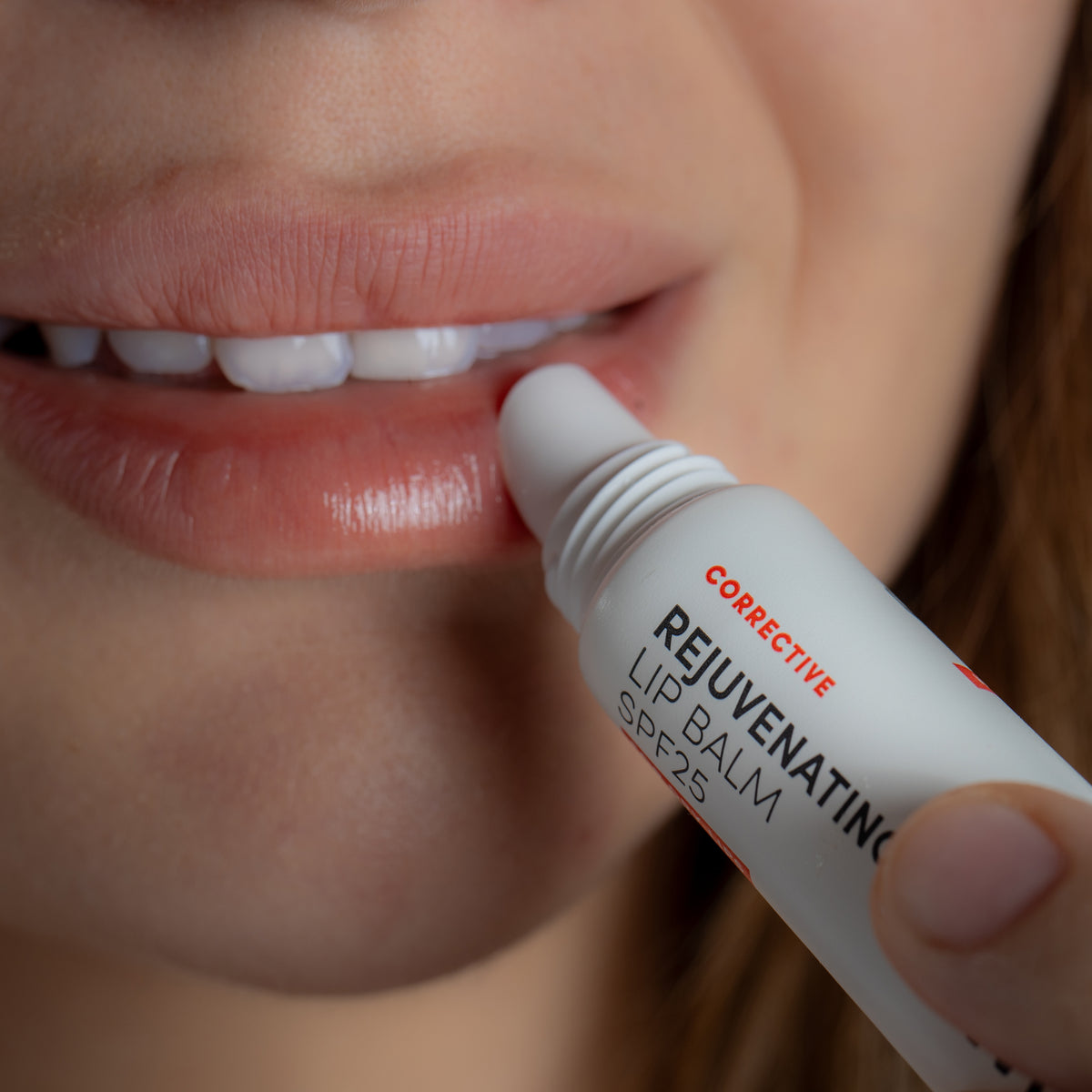 Rejuvenating Lip Balm SPF25 15 ml